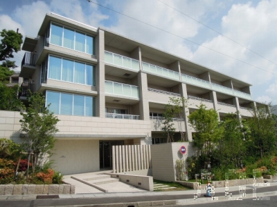 プラウド芦屋三条町／外観（南西側より）　芦屋市三条町のマンション