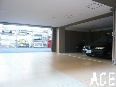 ロイヤル芦屋ザ・レジデンス／駐車場