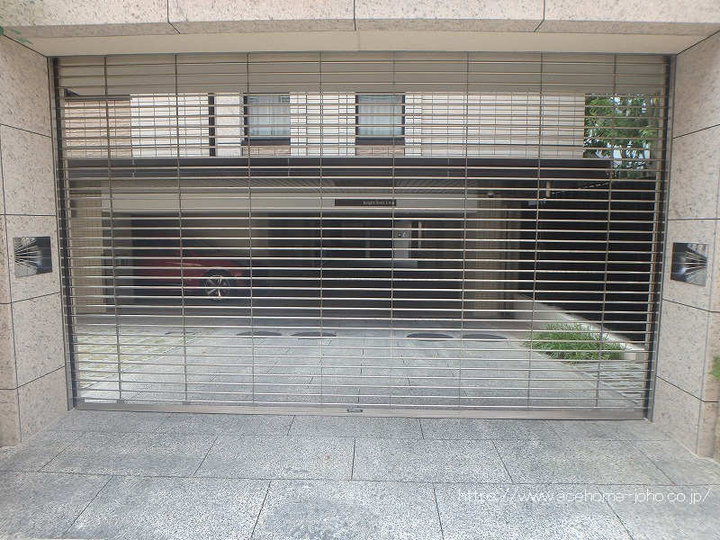 駐車場の入口