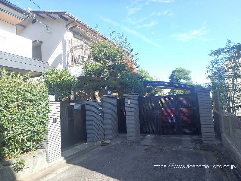 甲陽園駅 徒歩14分 土地面積:278平米 ( 84.09坪 ) 建物面積:191.57平米 ( 57.94坪 )