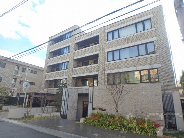 建物外観／北西側より