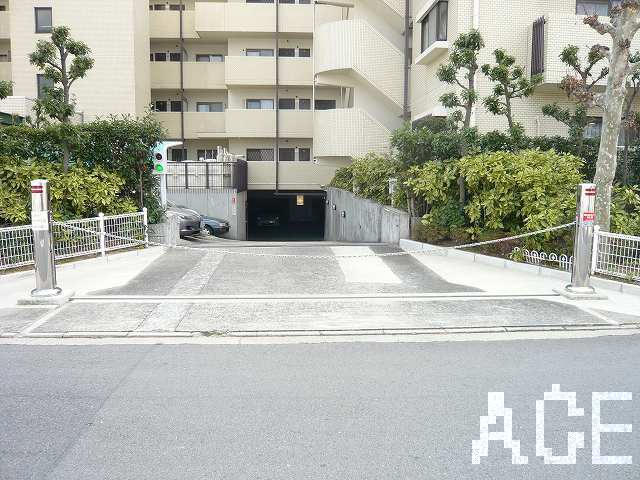 駐車場入口