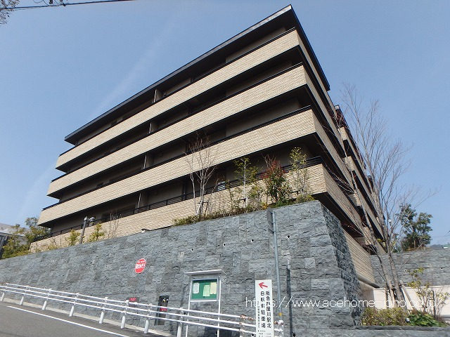 建物外観／南東側より