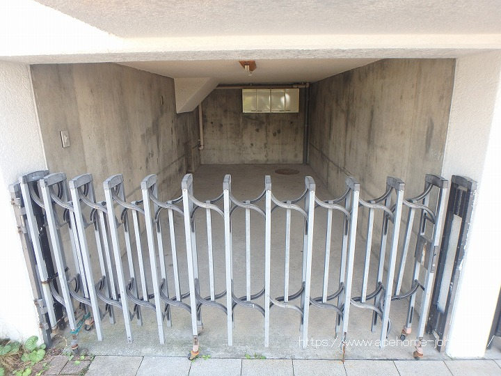 ビルトインガレージ