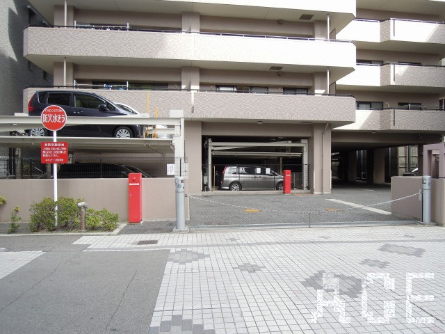 駐車場入口
