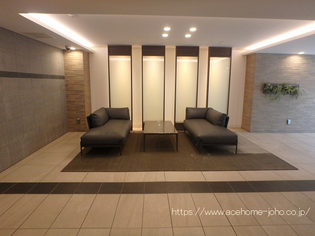 エントランス内ホール