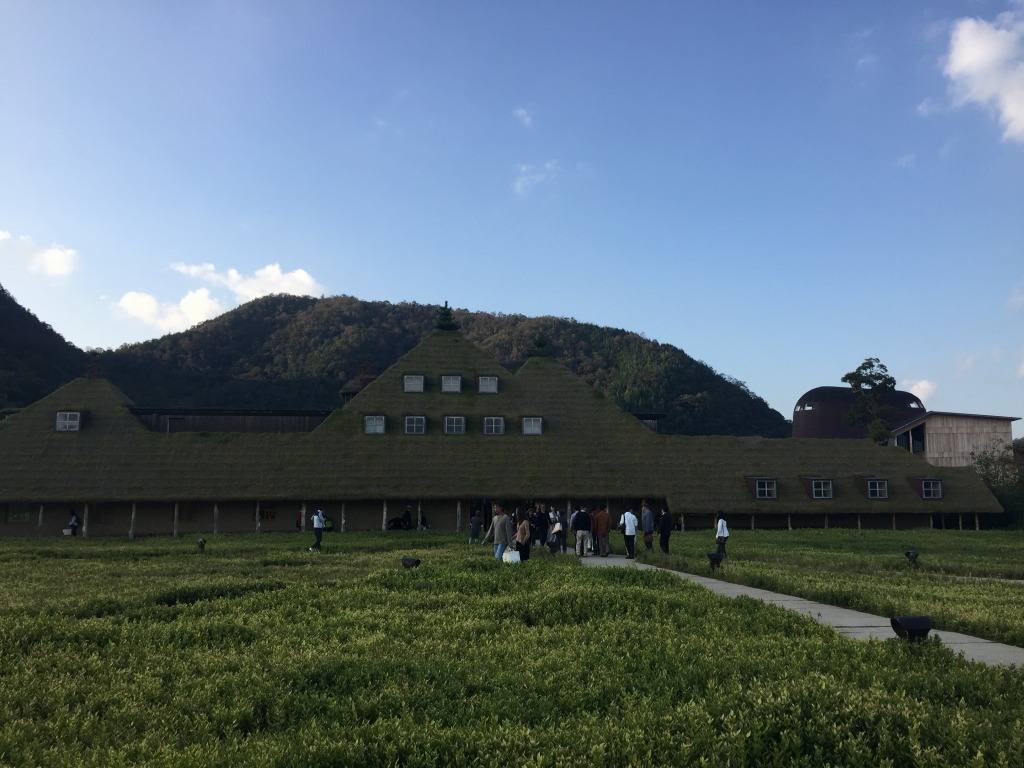 滋賀 クラブ ハリエ 二度と行かない店