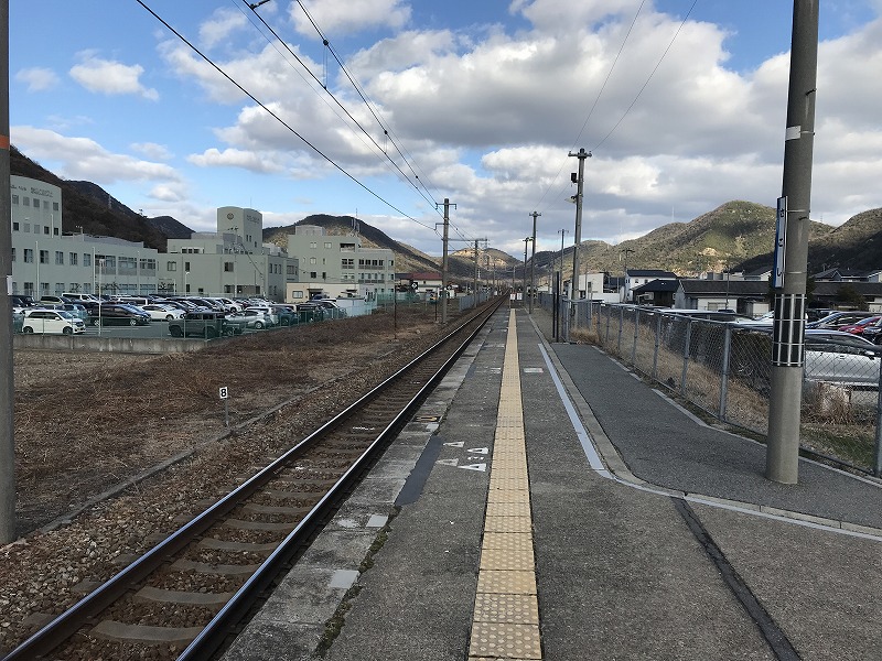 播州赤穂の隣り町、坂越のカキ（牡蠣）小屋「海鮮問屋 城」で海鮮料理を頂く。 エースホームブログ