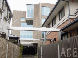 クレッソンコート芦屋